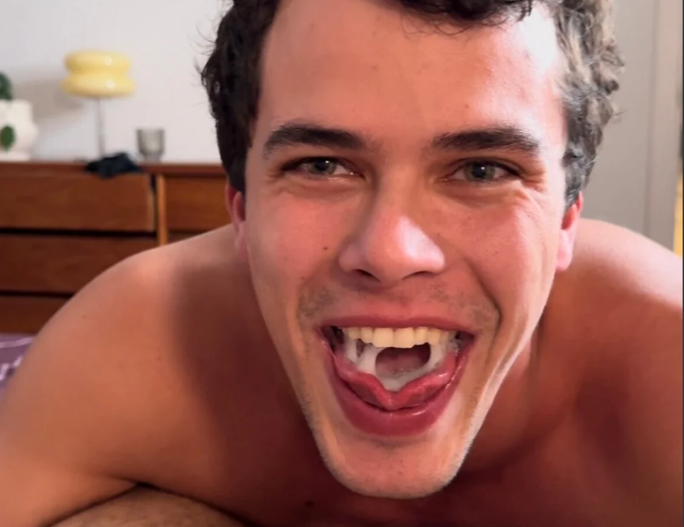 Chris Damned and Beau Butler Spit Roast Connor Bottoms With Facial Ending