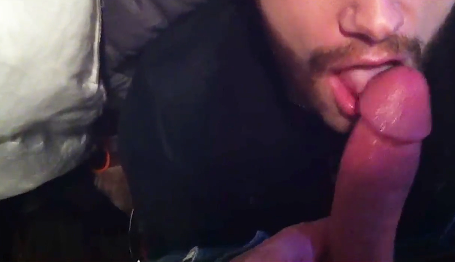 Man’s Superbowl Bet Lost, Now Has to Suck Friend’s Cock